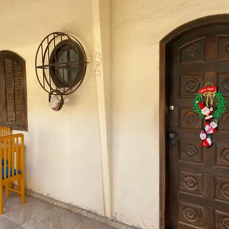 Casa confortável com excelente localização-2